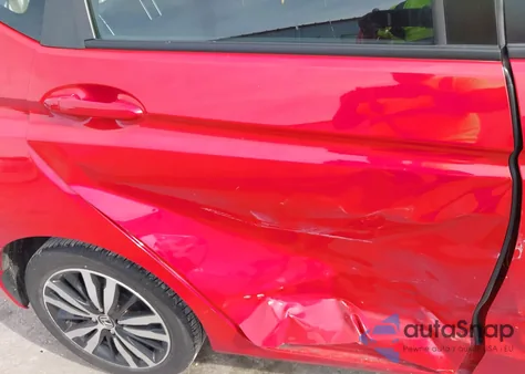 2018 Honda Fit Ex z USA, uszkodzony, nr VIN 3HGGK5H81JM711903